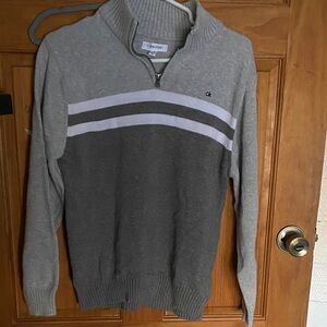 Calvin Klein boy’s Gray and Dark Gray Zip-Up Sweater size 14/16